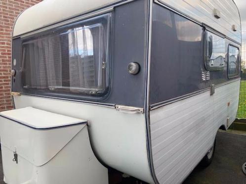 Caravan tot 750 kg pure nostalgie, Caravans en Kamperen, Caravans, Particulier, tot en met 3, 500 - 750 kg, Treinzit, Adria, tot 4 meter