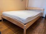 Houten 2 persoonsbed, Huis en Inrichting, Ophalen, Gebruikt, Beige, Tweepersoons