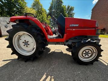 Kubota X24  4 cilinder diesel sterke beer