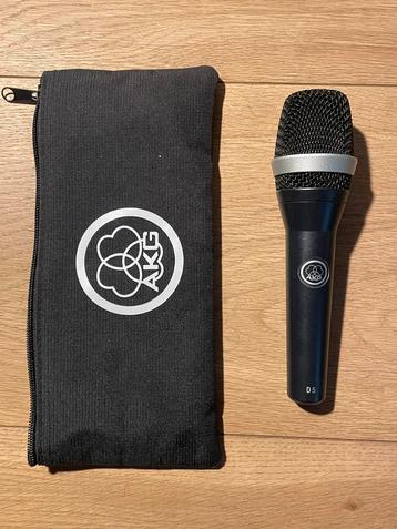 Vends microphone AKG D5 beschikbaar voor biedingen