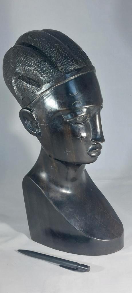 Oud ebbenhouten vrouwebuste 38 cm en 4.6 kg, Antiek en Kunst, Kunst | Niet-Westerse kunst, Ophalen of Verzenden
