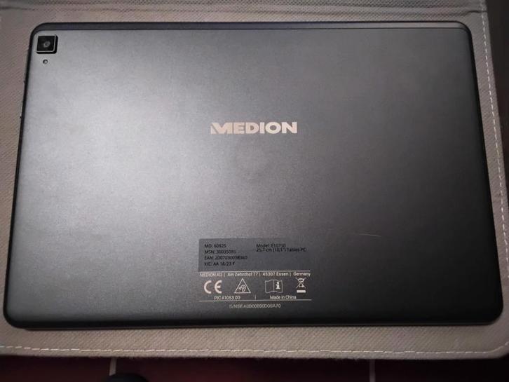 Tablet Medion LifeTab E10750, Computers en Software, Android Tablets, Gebruikt, Wi-Fi, 10 inch, 64 GB, Ophalen