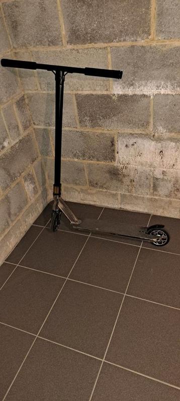 Trottinette freestyle decathlon  beschikbaar voor biedingen
