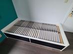 Wit IKEA Bed met zwarte laden Zeer goede staat, Ophalen, 100 cm, Eenpersoons, Info@ikea.be