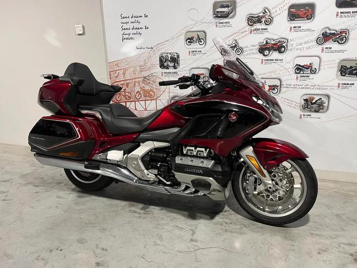 Honda GL1800 Goldwing DCT in mooie staat met weinig km's, Motoren, Motoren | Honda, Bedrijf, Toermotor, meer dan 35 kW