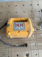 Trilnaald, Doe-het-zelf en Bouw, Ophalen, Gebruikt