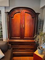 Houten kast, Ophalen