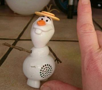 Olaf qui danse et qui chante 