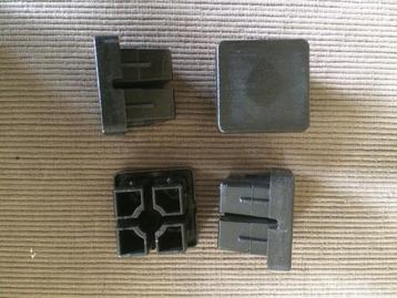 Doppen voor tuinpoort of andere voor vierkant kokerbuis  beschikbaar voor biedingen