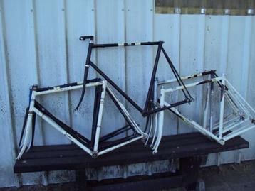 cadre de vélo rétro en acier toutes tailles 