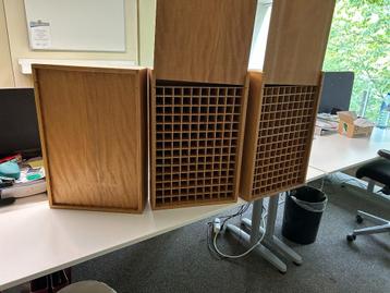 sorteerbakjes beschikbaar voor biedingen