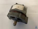 NOS Dynamo Bosch 35A 14V voor Mercedes-Benz R107 W115 W116 W, Ophalen of Verzenden, Nieuw, Mercedes-Benz