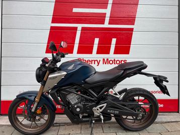 Honda CB125R - 2023 - 10.800km - 1J garantie beschikbaar voor biedingen