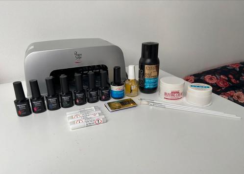 UV lamp UV gel nagellakken en accessoires, Handtassen en Accessoires, Uiterlijk | Cosmetica en Make-up, Nieuw, Accessoires, Handen en Nagels