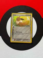 Pokémon - EX Delta Species - Eevee (68/113) Reverse - NM, Hobby en Vrije tijd, Verzamelkaartspellen | Pokémon, Ophalen of Verzenden