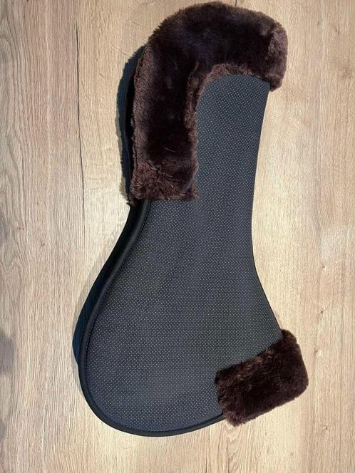 Kentucky Zadelonderlegger Halfpad Anatomic Absorb Sheepskin, Dieren en Toebehoren, Paarden en Pony's | Dekens en Dekjes, Zo goed als nieuw