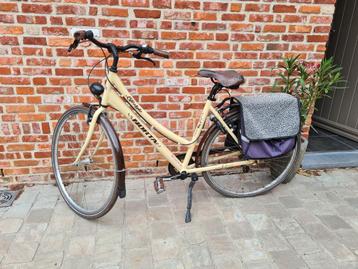 Mooie Norta damesfiets beschikbaar voor biedingen