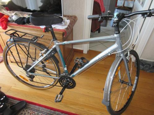 TREK hybride herenfiets 3X8 versnell. in zeer goede staat, Fietsen en Brommers, Fietsen | Heren | Herenfietsen, Zo goed als nieuw