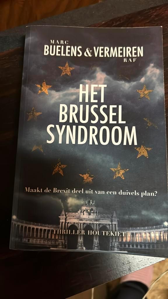 Marc Buelens - Het Brussel syndroom, Boeken, Thrillers, Zo goed als nieuw, Ophalen of Verzenden