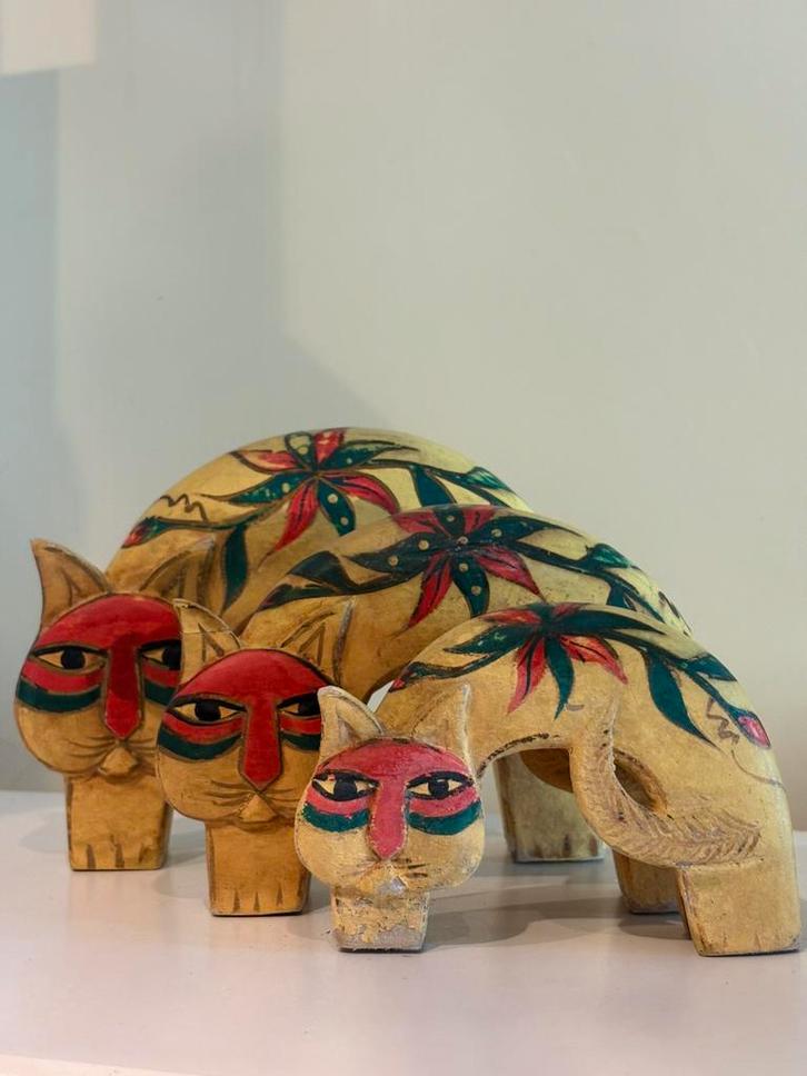 Vintage set hout kat beelden Laurel Burch, Antiek en Kunst, Kunst | Beelden en Houtsnijwerken, Ophalen of Verzenden