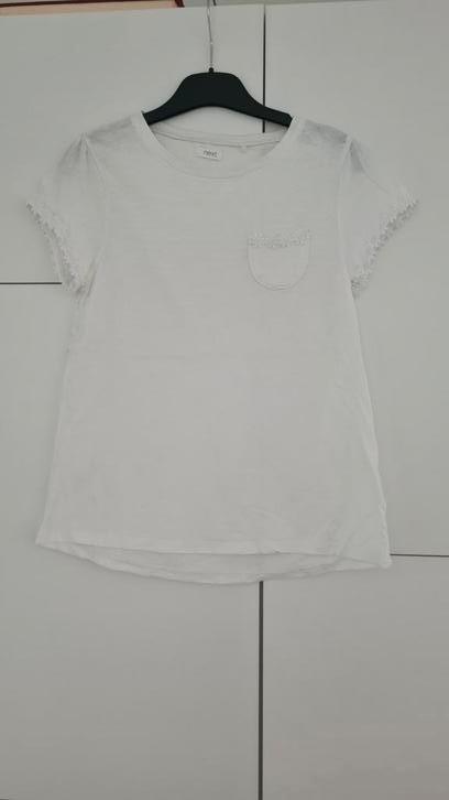 Wit T-shirt met bloempjes Next meisjes maat 146, Kinderen en Baby's, Kinderkleding | Maat 146, Zo goed als nieuw, Meisje, Shirt of Longsleeve