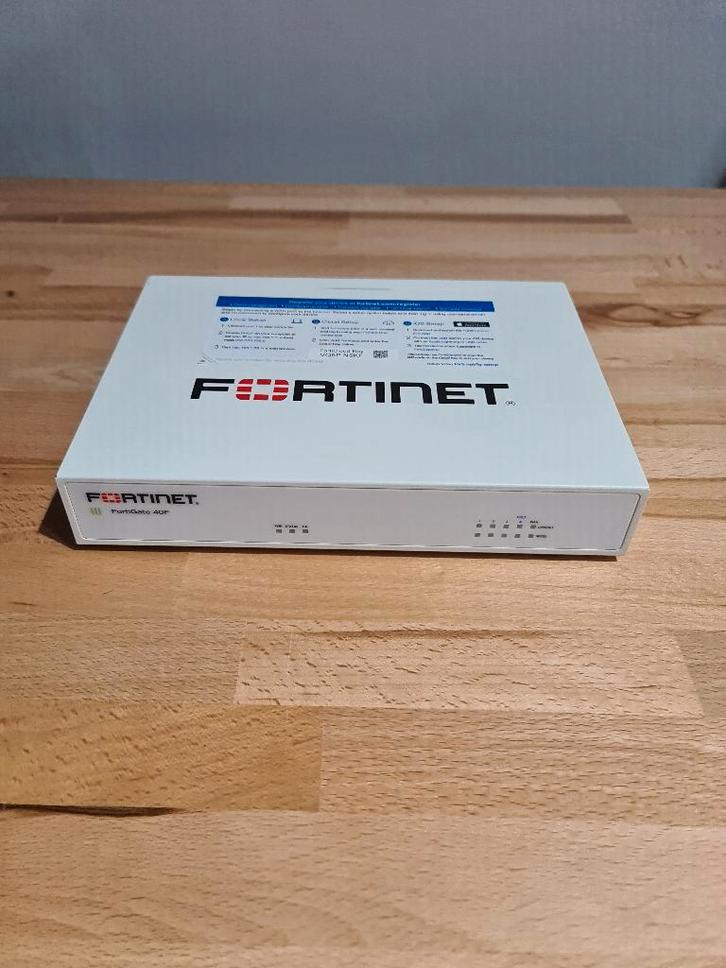 Fortinet FG-40F firewall, Computers en Software, Netwerk switches, Nieuw, Ophalen of Verzenden