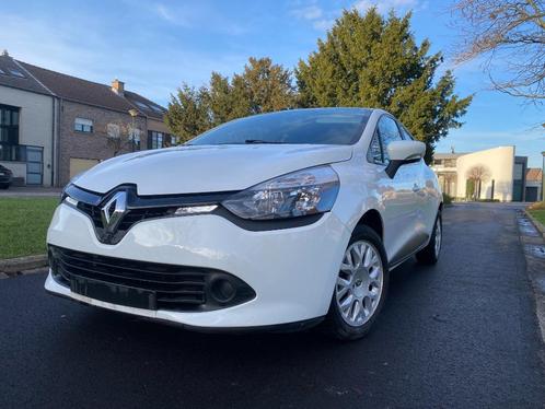 Renault Clio IV 1.1i met 88DKM **HANDELAAR*EXPORT**, Autos, Renault, Entreprise, Achat, Clio, ABS, Airbags, Air conditionné, Ordinateur de bord