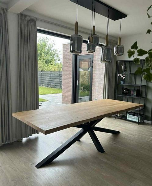 Boomstamtafel, Huis en Inrichting, Tafels | Eettafels, Zo goed als nieuw, Ophalen