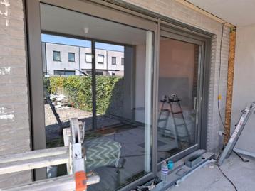 Schuifraam met verluchtingsrooster + bijhorend vliegraam en, Doe-het-zelf en Bouw, Ophalen, Gevelraam of Ruit, 160 cm of meer