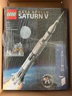 Lego 92176 - NASA APOLLO SATURN V, Ophalen of Verzenden, Lego, Zo goed als nieuw