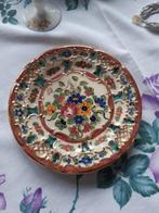 Assiette ancienne décor fleurs - faïence signée Rigo, Ophalen of Verzenden