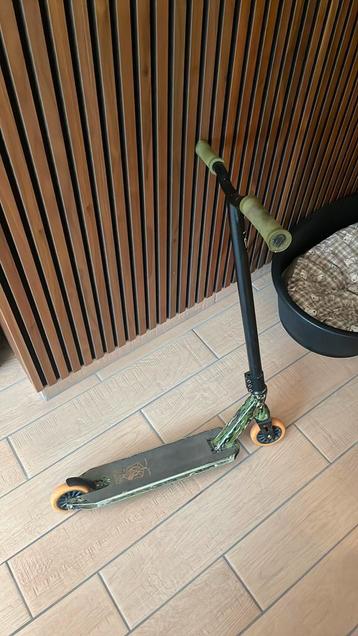 Stuntstep beschikbaar voor biedingen