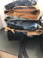 Lot  de 34 vêtements homme  gratuit, Gedragen