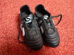 Zwarte voetbalschoenen Sondico - maat 29, Schoenen, Gebruikt, Ophalen