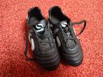 Zwarte voetbalschoenen Sondico - maat 29, Ophalen, Gebruikt, Schoenen