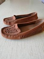 mooie suède Uggs  maat 41, Kleding | Dames, Schoenen, Schoenen met lage hakken, Bruin, Ophalen of Verzenden, Gedragen