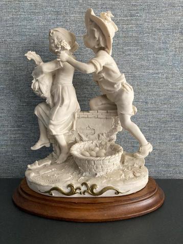 Giuseppe Armani Beeldje. beschikbaar voor biedingen