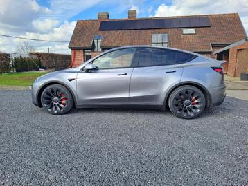 Tesla model Y Performance All-Wheel Drive