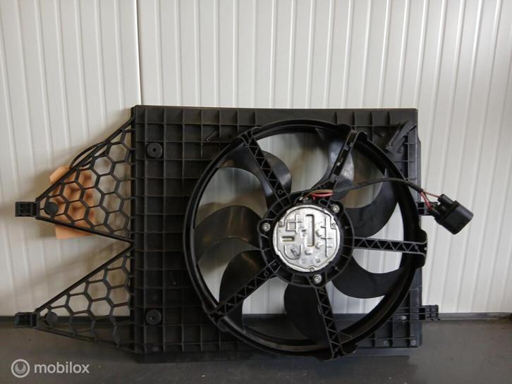 Koelventilatormotor 6R0121207Q- AO1532025, Auto-onderdelen, Motor en Toebehoren, Gereviseerd, Ophalen of Verzenden