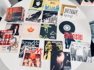 Lot 7’ inch singles beschikbaar voor biedingen