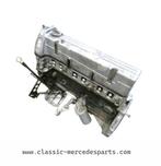 m123 Motorblok Mercedes 250 benzine carburateur uitvoering, Auto-onderdelen, Ophalen of Verzenden, Gebruikt, Mercedes-Benz