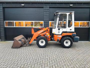 Kubota R 420 midi shovel met bak en vorken (bj 2013) beschikbaar voor biedingen