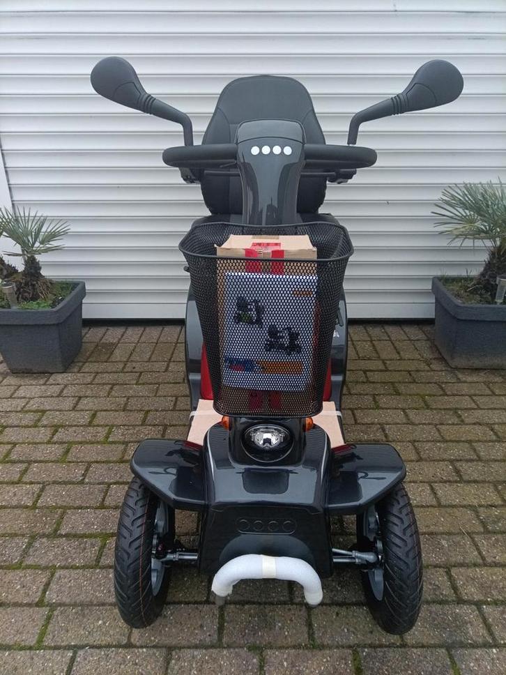 NIEUWE❗Scootmobiel MEZZO ROSSO Slechts 48Km Gratis Levering, Divers, Voitures sans permis & Scooters pour invalides, Neuf, Life and Mobility