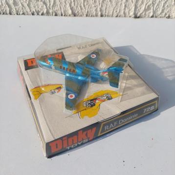 DINKY TOYS 728 R.A.F. DOMINIE AVION MILITAIRE + BLISTER TBE, Enlèvement ou Envoi, Utilisé, Avion, Autres marques