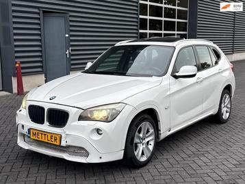 BMW X1 SDrive20d Executive, panoramadak, navigatie, PDC beschikbaar voor biedingen