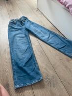 Mooie kinder broek, Kinderen en Baby's, Kinderkleding | Maat 170, Ophalen, Zo goed als nieuw, Broek