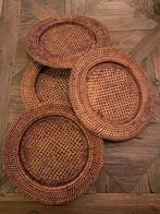 4 sous assiettes, Ophalen, Zo goed als nieuw