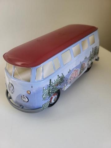 Metalen, schaalmodel van VW minibus beschikbaar voor biedingen
