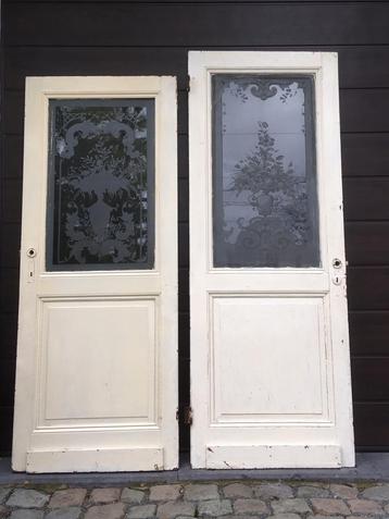 Binnendeuren met art deco geëtst glas  beschikbaar voor biedingen