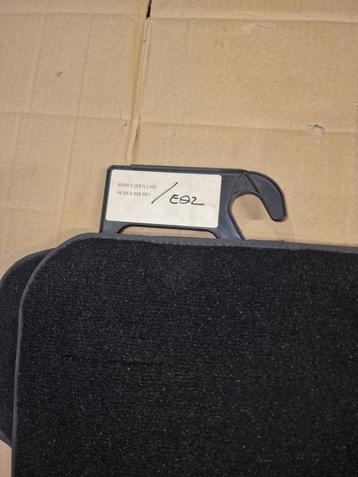 Automatten set 4-delig zwart BMW E82 niet origineel 99990445 beschikbaar voor biedingen